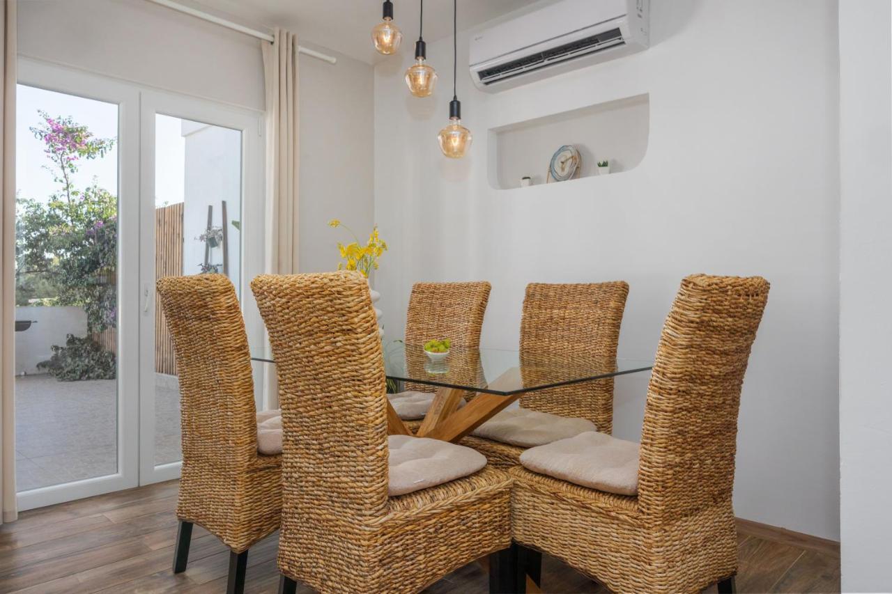 Villa Oasis With Private Pool Milna  Luaran gambar