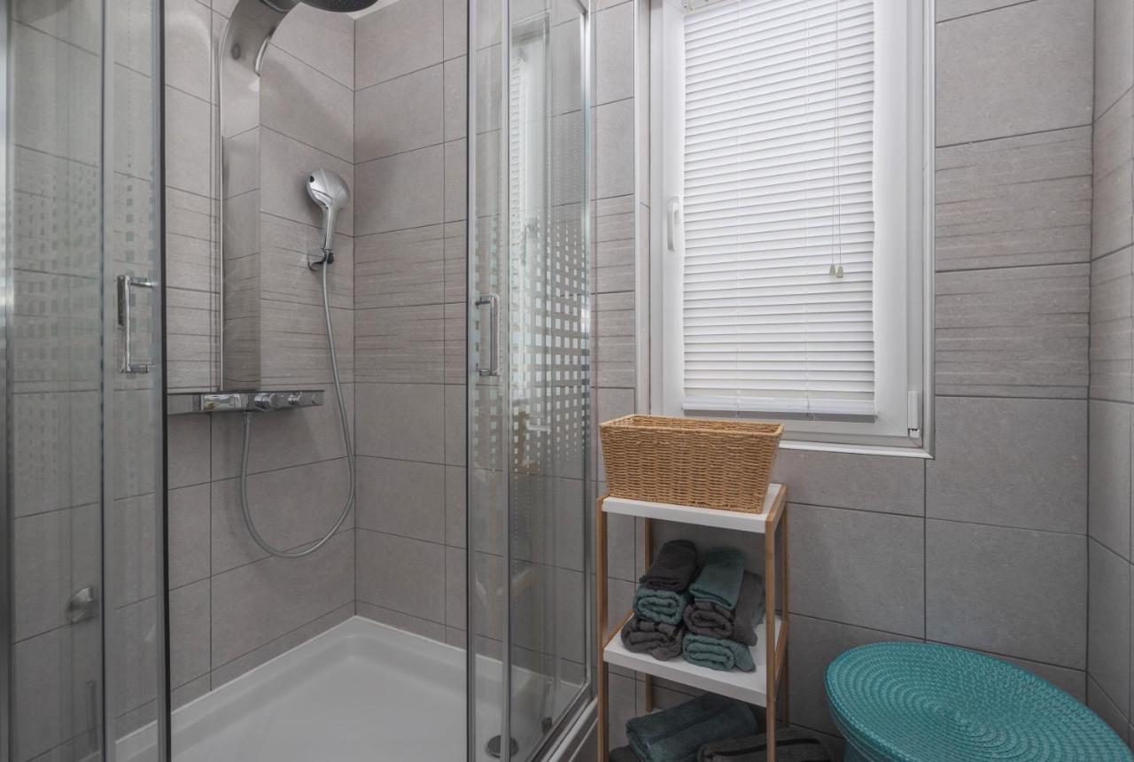 Villa Oasis With Private Pool Milna  Luaran gambar
